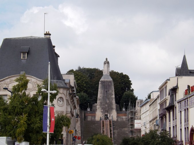 La statue de la Citadelle Souterraine
