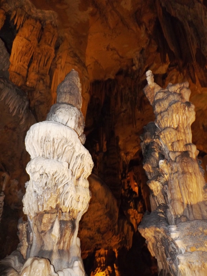 stalagmites géantes