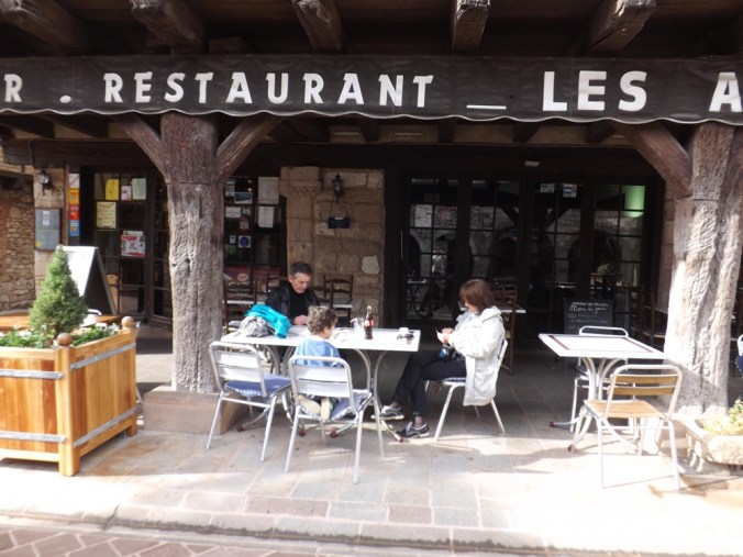 en terrasse à Castelnau de Montmiral
