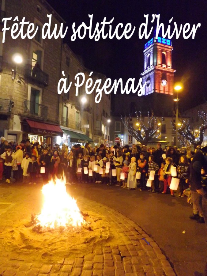 enfants autour du feu pour le rituel de cacha fuoc lors de la pegoulade a pezenas en ddecembre 2015 - Copie