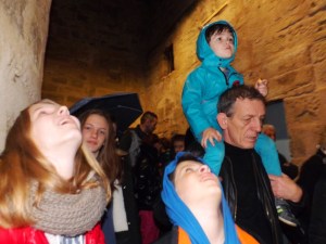 fred et les enfants deambulation pezenas alice nadal 2015