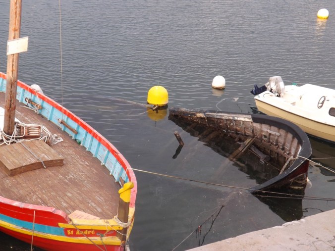 petits bateaux de peche sete