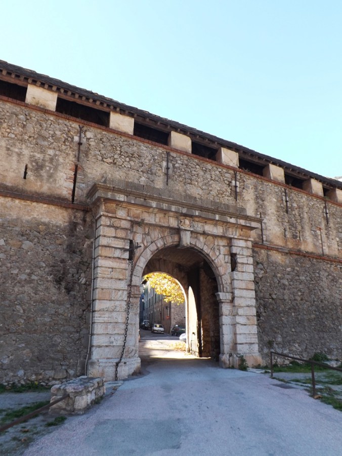porte menant à l'intrieur de Villefranche de Conflent