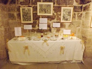 table décoree noel occitan expo pezenas si noel m'etait conte