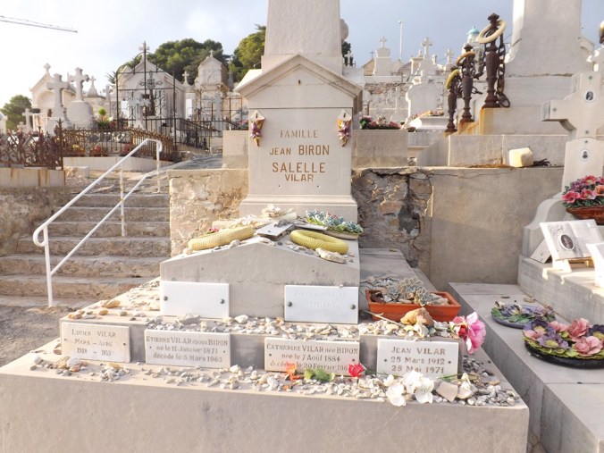 tombe de jean vilar cimetiere marin sete