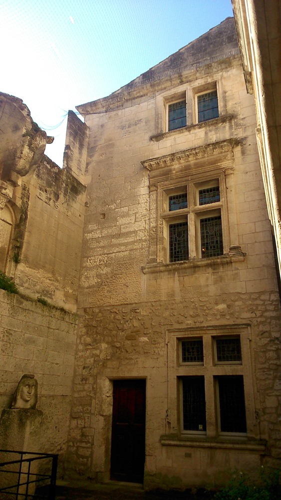 hotel de manville aux baux de provence