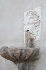 fontaine du buffet d'eau de Villeneuvette