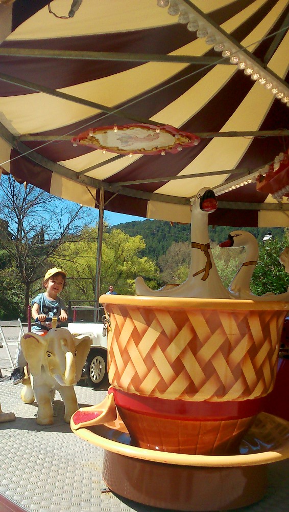 matthieu fait du manege a fntaine de vaucluse