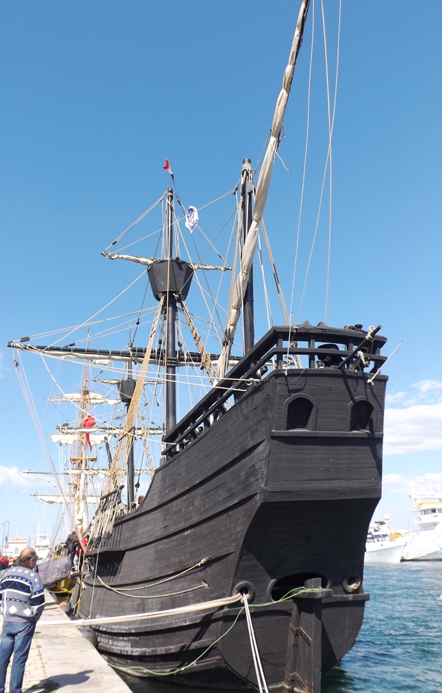 Nao Victoria à quai escale a sete