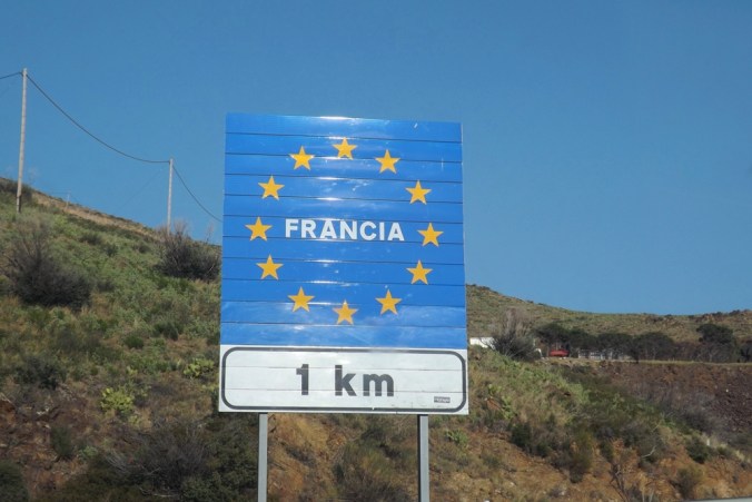 panneau frontiere espagnole a Port-Bou