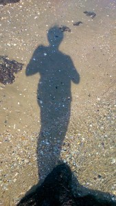 mon ombre sur le sable