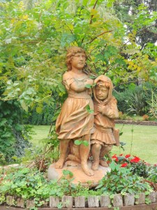 statue parc sans soucis