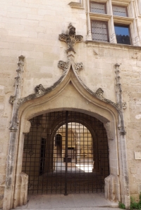 porte medievale arles