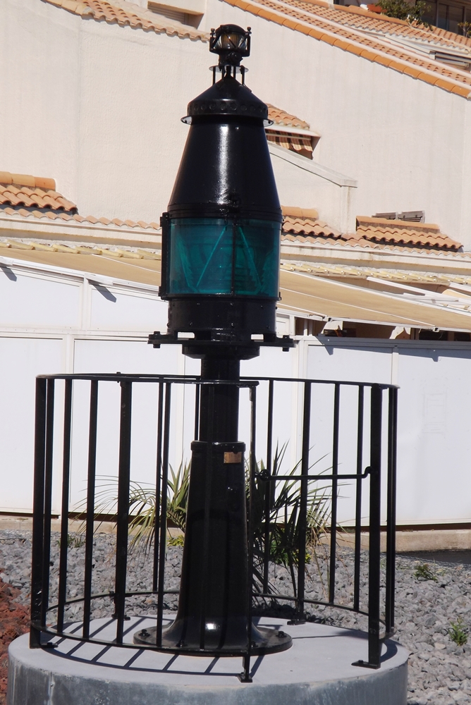 ancien phare de meze