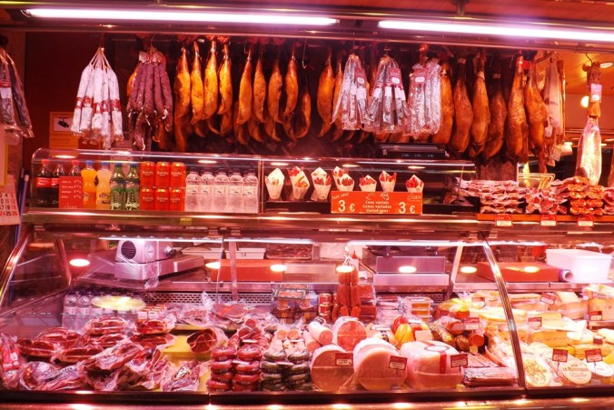 etal de charcuterie mercat boqueria barcelone