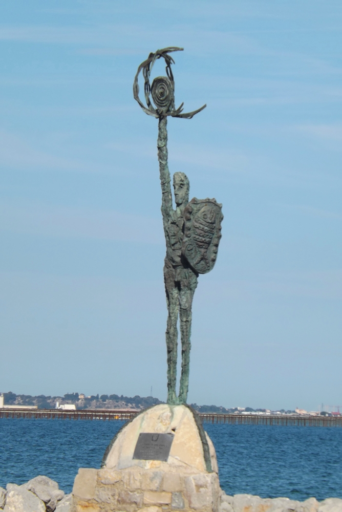 statue port des nacelles meze