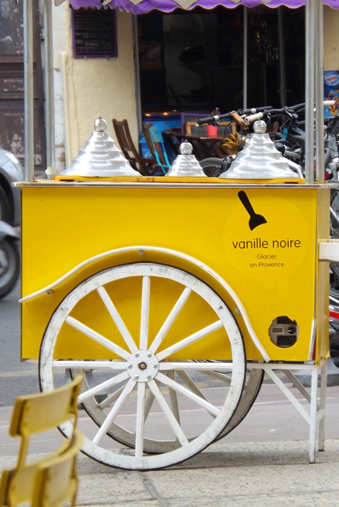 vanille noire glacier marseille