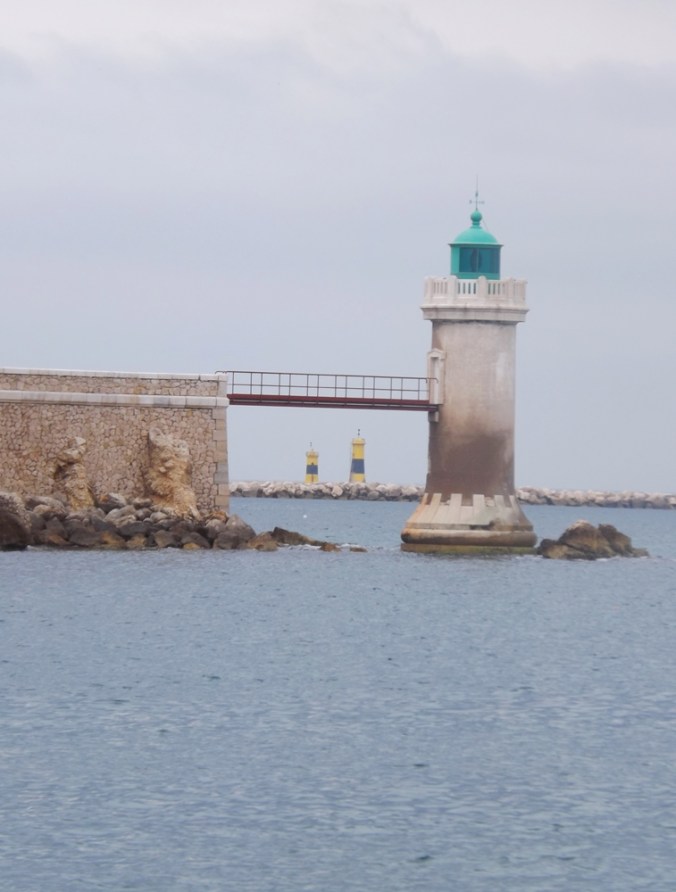 feux-entree-vieux-port-de-marseille
