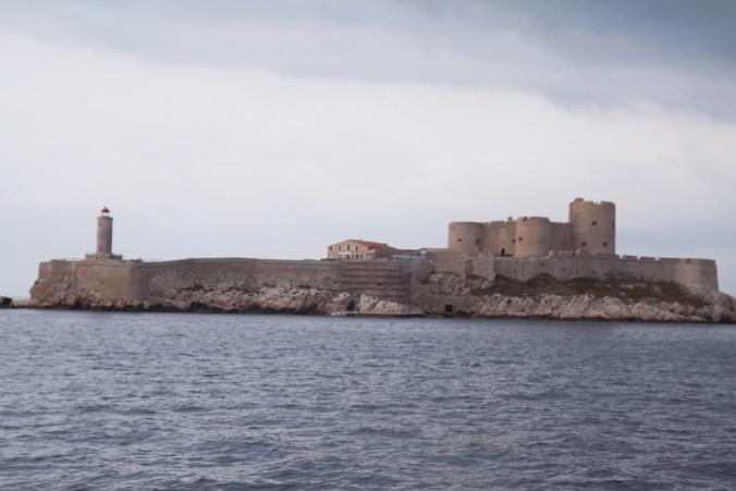 ile-dif-et-son-chateau-marseille