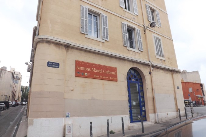 santons-rue-dendoume-marseille