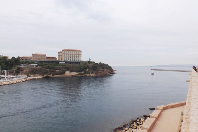 vue-sur-fort-st-nicolas-depuis-mucem-marseille