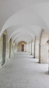 arcades-mairie-pezenas